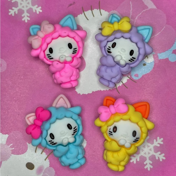 Hello Kitty Sheep🐑 - Picture 1 of 7